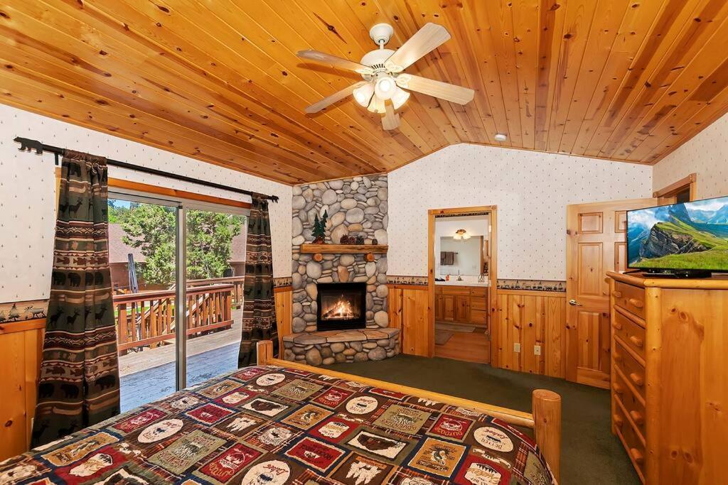 Teakwood - 3-Br Spa, Fire Pit, Quiet, Ac, Centrally Located Villa Big Bear Lake Exterior photo