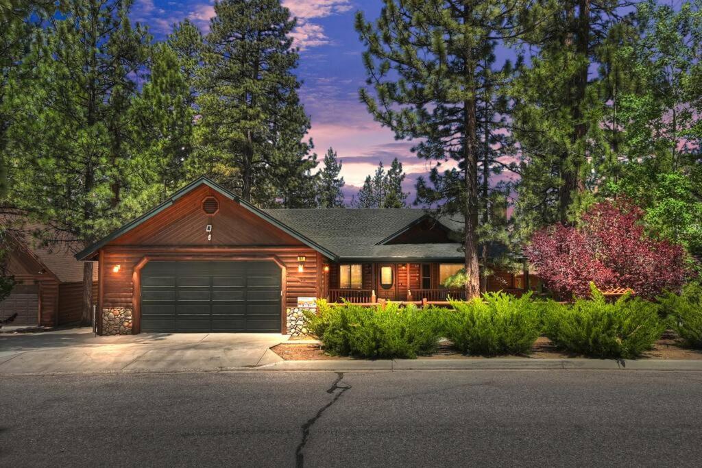 Teakwood - 3-Br Spa, Fire Pit, Quiet, Ac, Centrally Located Villa Big Bear Lake Exterior photo